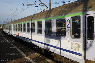 Peron pociagow dalekobieznych Gdansk Wrzeszcz.
29.11.2013
fot....