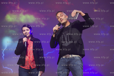 Gdańsk. Sala BHP Stoczni Gdańskiej. Koncert chrześcijańskiego...