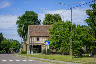 Ostaszewo na Żuławach. Dom podcieniowy. 27.06.2021...