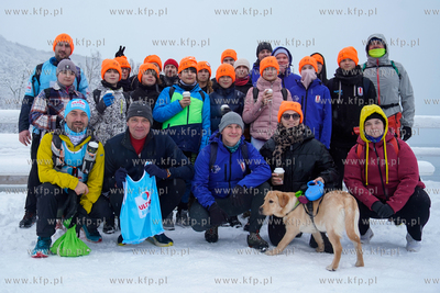 Gdynia Orłowo. Uczestnicy akcji Ultrakrew „Każdy...