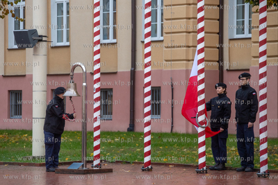 Akademia Marynarki Wojennej w Gdyni. Trenuj w wojskiem...