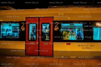 Gdynia - Gdańsk Wrzeszcz. Przejazd nowym pociągiem...