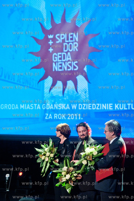 Gdansk. Teatr Wybrzeze. Uroczystosc wreczenia nagrod...
