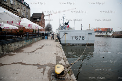 Gdansk. Nabrzeze Motlawy. Wizyta nalezacego do francuskiej...