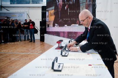 Gdansk. Rebiechowo. Uroczystosc wmurowania kamienia...