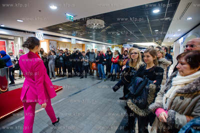 Gdansk. Centrum Handlowe Madison. Zorganizowany przez...