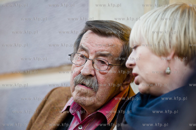 Gdansk. Przedproze Galerii Guntera Grassa. 6 Festiwal...