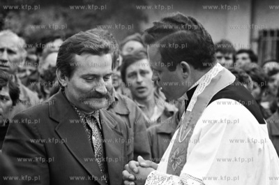 Strajk w Stoczni Gdańskiej im. Lenina Nz. Lech Walesa...