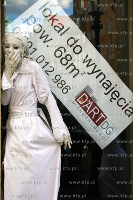 X Miedzynarodowy Festiwal Teatrow Plenerowych i Ulicznych...