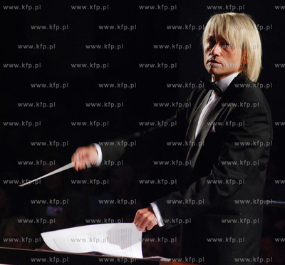 Inauguracja obchodow Dni Papieskich w Gdyni. Kosciol...