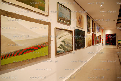 Muzeum Miasta Gdyni. IV Miedzynarodowe Biennale Malarstwa...
