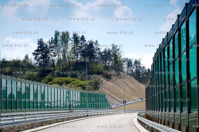 Gdynia. Ekrany akustyczne na Estakadzie Kwiatkowskiego
05.05.2008
fot....