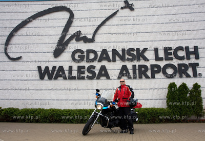 Gdansk, Rebiechowo Nz.Dariusz Olech jeden z ratownikow...