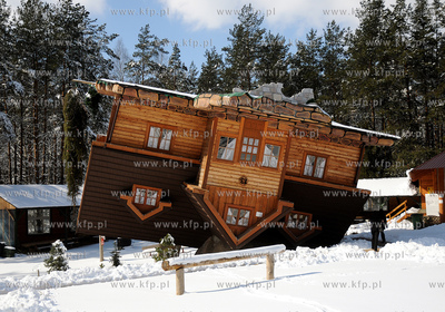Zima w Centrum Edukacji Promocji Regionu w Szymbarku...