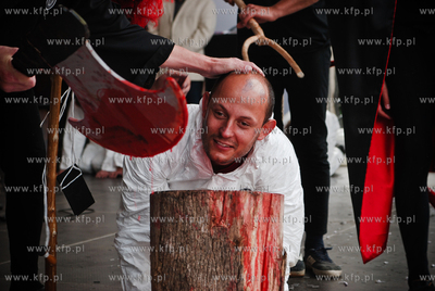 Jedna z atrakcji Jarmarku sw. Dominika byl chrzest...