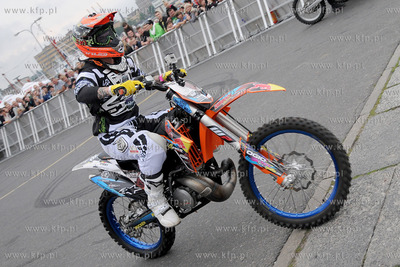 Gdynia, Skwer Kosciuszki. Red Bull X-Fighters Jams....