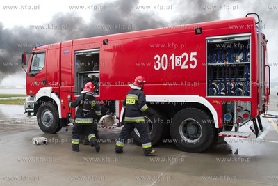 Na Gdanskim Lotnisku im Lecha Walesy odbyly sie coroczne...