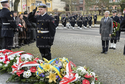 Sopot. Pomnik Armii Krajowej. 77. rocznica utworzenia...