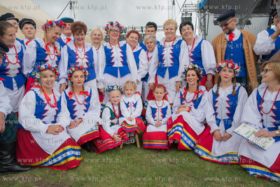 Festyn kociewski w Zblewie. Kociewski zespół Familia...