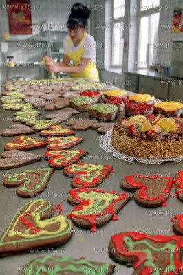 W Gdanskiej Cukierni Pellowskiego cukiernicy jak co...