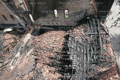 Kosciol sw. Katarzyny w Gdansku po pozarze.
23.05.2006
fot....