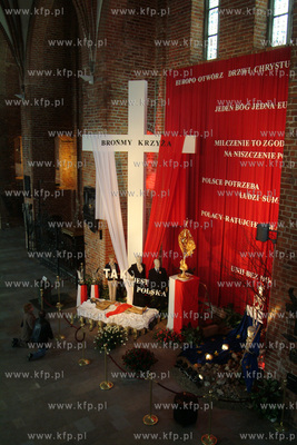 Kotrowersyjny Grob Panski w kosciele sw. Brygidy w...