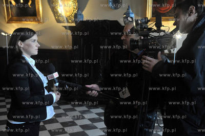 Gdansk, Dwor Artusa. Prezentacja przyszlych radnych...