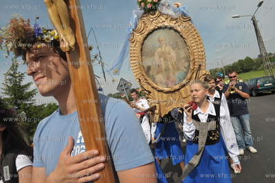 Pielgrzymka i odpust Matki Boskiej Krolowej Kaszub...