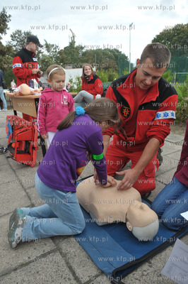 Festyn Poznajmy się na Siedlcach  na pozegnanie lata...