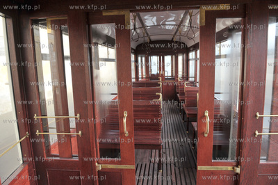 Gdansk - Zajezdnia Tramwajowa Wrzeszcz. Wnetrze zabytkowego...