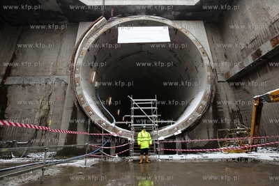 Tunel pod Martwa Wisla, wywiercony przez maszyne TBM.
17.01.2014
fot....