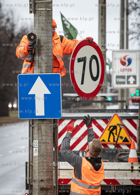 Demontaż znaków ograniczających prędkość do 50...