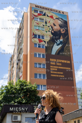 Gdańsk, ul. Warneńska 4. Mural upamiętniający Rafała...