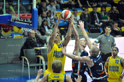 Gdynia. Mecz XXII kolejki Polskiej Ligi Koszykowki...