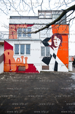 Sopot. Mural z wizerunkiem Krzysztofa Klenczona na...