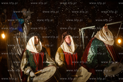 Gdansk. Zieleniec przy pomniku Jana Heweliusza. Widowisko...