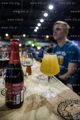 Miedzynarodowe Targi Gdanskie Amber Expo. Hevelka -...