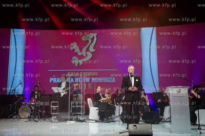 Gdansk. Centrum konferencyjno-wystawiennicze Amber...