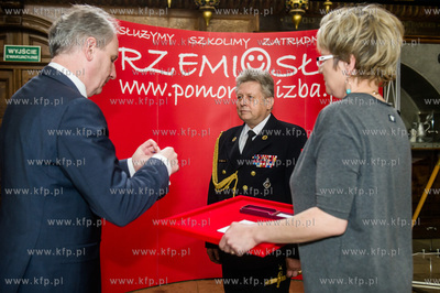 Gdansk. Dwor Artusa. Uroczystosc wreczenia
listow...