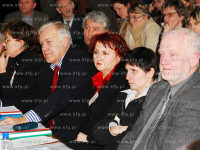 Sesja budzetowa Rady Miasta Rumi. Nz. Publicznosc22.02.2007Fot....