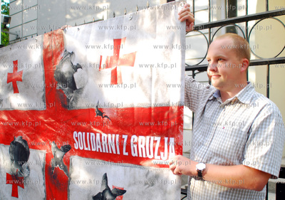 Manifestacja pod konsulatem Federacji Rosyjskiej w...