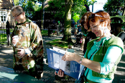 Sopot. Swieto ul. Kasprowicza podczas ktorej odbyla...