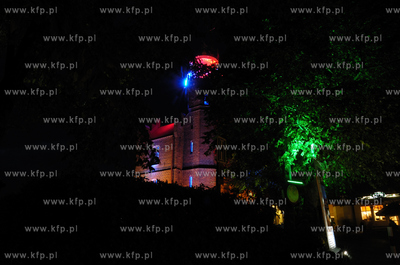 Ustka
Firma Philipis podswietlila na jeden wieczor...