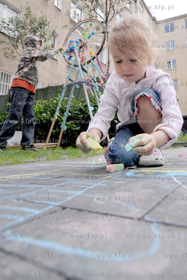 Podworko kamienicy przy Placu Grunwaldzkim 16 w Gdyni...