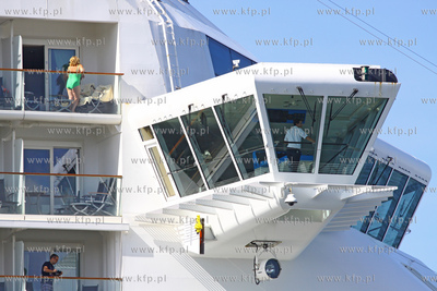 Gdynia. Wycieczkowiec Celebrity Eclipse w Gdyni. 18.06.2014...