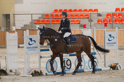 Pierwszy dzien Zawodow Ogolnopolskich w Skokach przez...