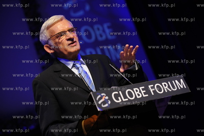 Gdansk, GLOBE FORUM 2009. Nz Jerzy Buzek - przewodniczacy...