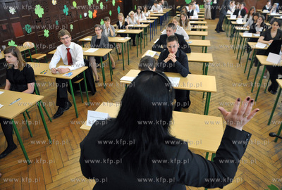 Egzamin maturalny z jezyka polskiego w III Liceum Ogolnoksztalcacym...