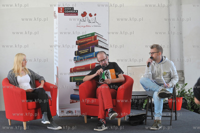 Zaczytani w Gdansku. Impreza promujaca ksiazki i czytelnictwo....