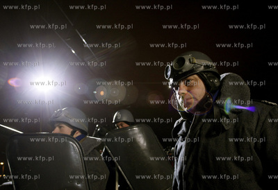 Gdynia.  Zdjecia z realizacji filmu Czarny Czwartek...